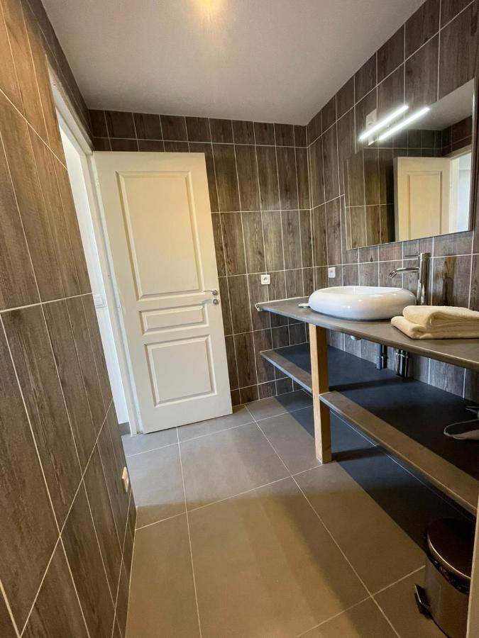 Les Logis Des Vignobles Sainte Emilion En Duplex N 3 Avec Terrasseアパートメント エクステリア 写真
